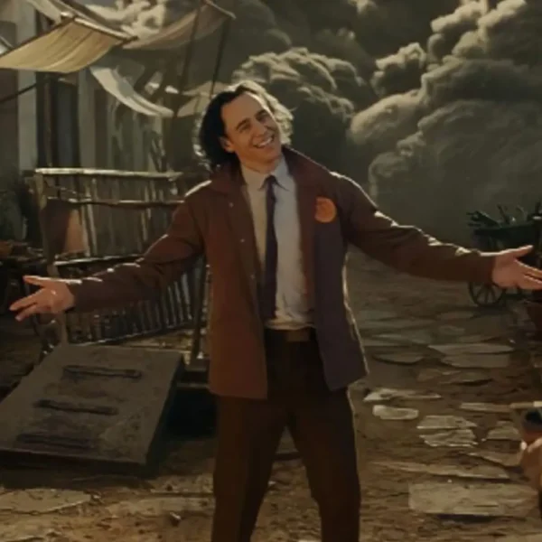tom-hiddleston-cotton-jacket.webp